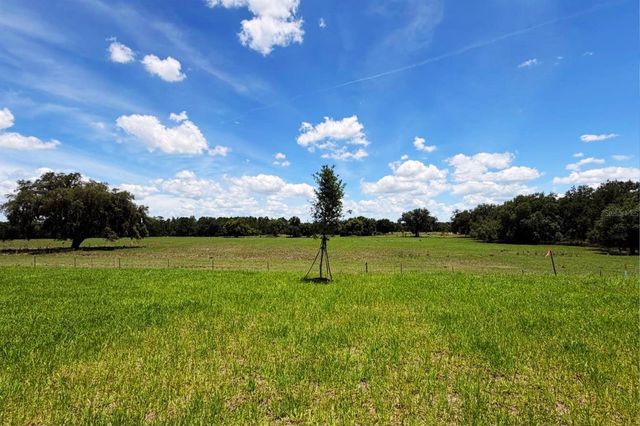 2831 PIONEER TRAIL, Eagle Lake, FL 33839