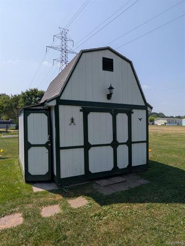 4024 E 54th Street, Mount Morris, MI 48458