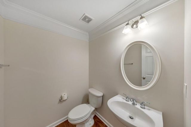 3363 Cumberland Club Drive 16, Atlanta, GA 30339