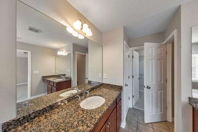 3363 Cumberland Club Drive 16, Atlanta, GA 30339