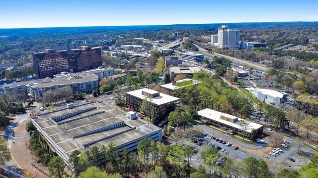 3363 Cumberland Club Drive 16, Atlanta, GA 30339