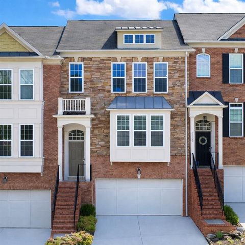 3363 Cumberland Club Drive 16, Atlanta, GA 30339