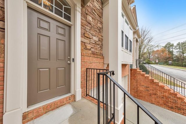 3363 Cumberland Club Drive 16, Atlanta, GA 30339