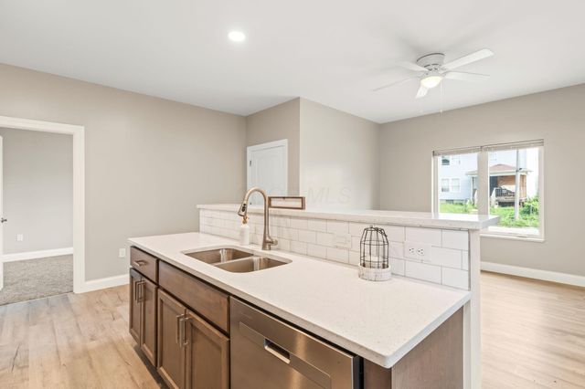 1613 Kohr Place, Columbus, OH 43211