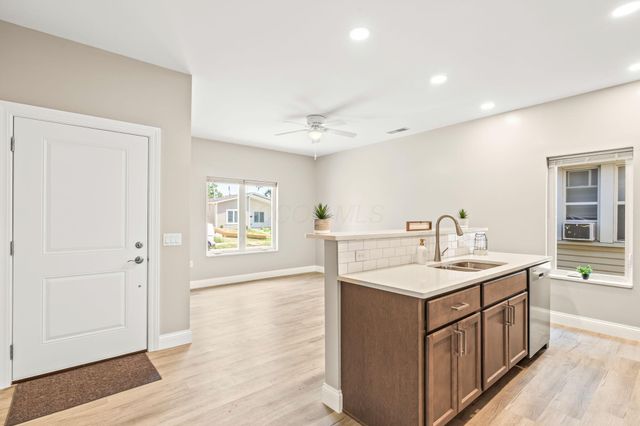 1613 Kohr Place, Columbus, OH 43211