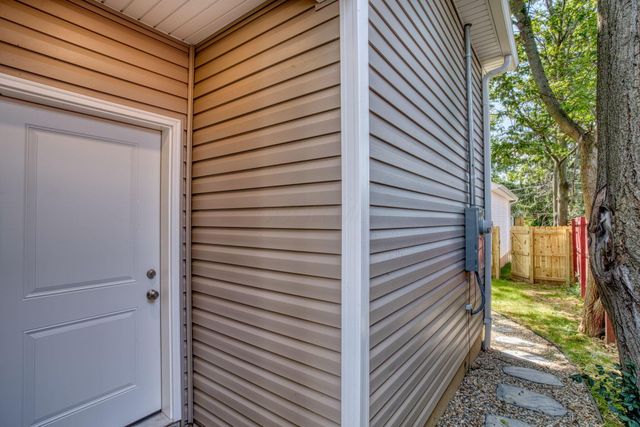 1613 Kohr Place, Columbus, OH 43211