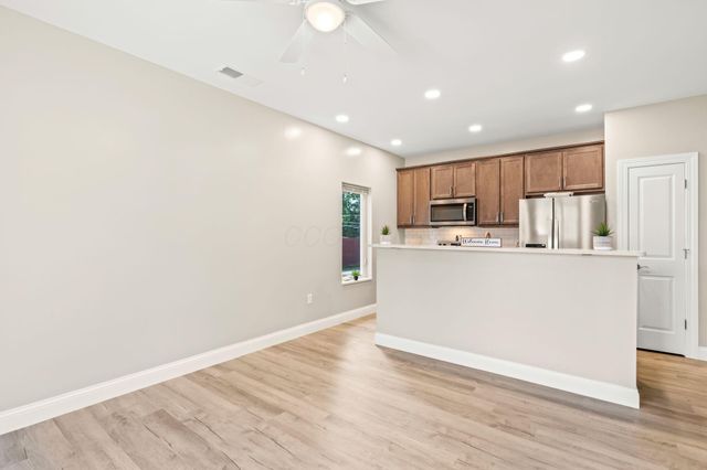 1613 Kohr Place, Columbus, OH 43211