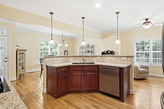 2517 Tisdale Dr, Thompsons Station, TN 37179