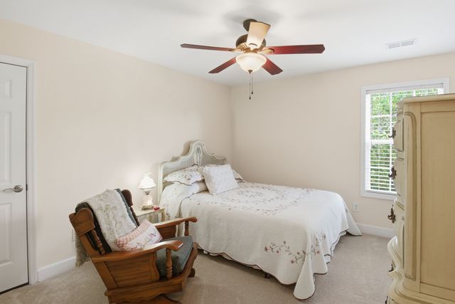2517 Tisdale Dr, Thompsons Station, TN 37179