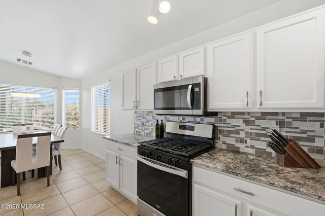 9092 N Sweet Acacia Place, Tucson, AZ 85742