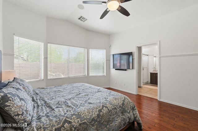 9092 N Sweet Acacia Place, Tucson, AZ 85742