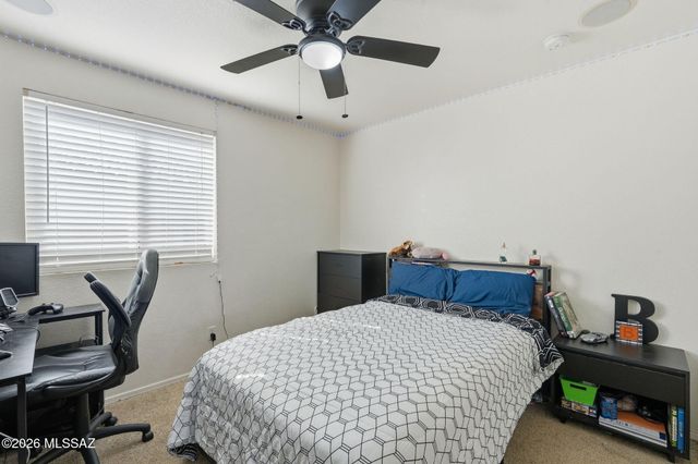 9092 N Sweet Acacia Place, Tucson, AZ 85742