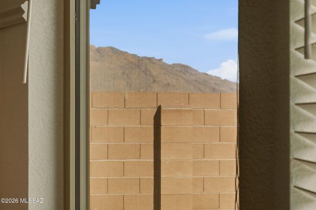 9092 N Sweet Acacia Place, Tucson, AZ 85742