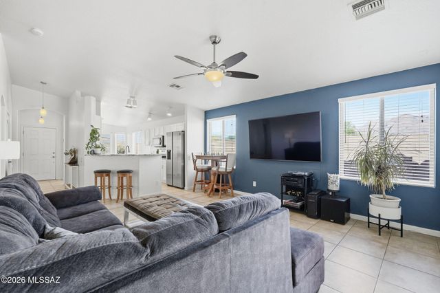 9092 N Sweet Acacia Place, Tucson, AZ 85742