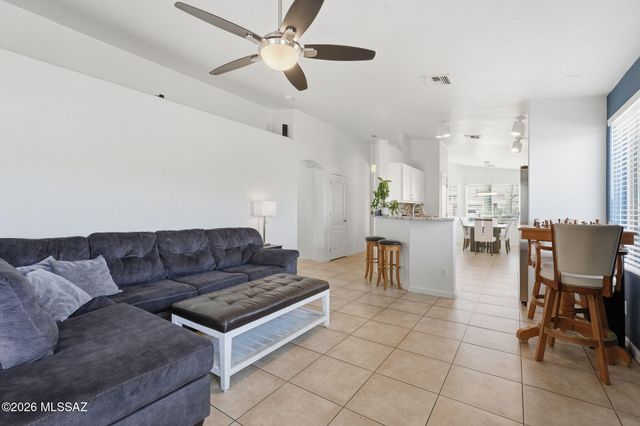 9092 N Sweet Acacia Place, Tucson, AZ 85742