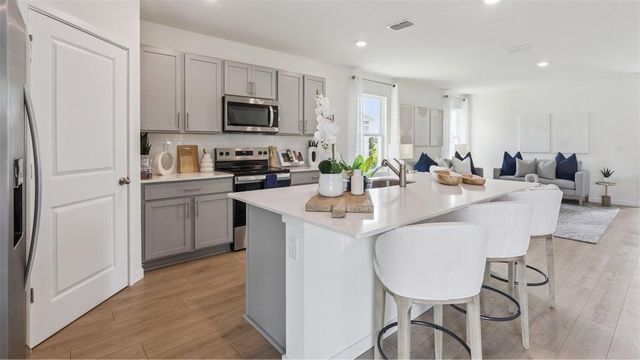 4958 MARSHELDER STREET, Apopka, FL 32712