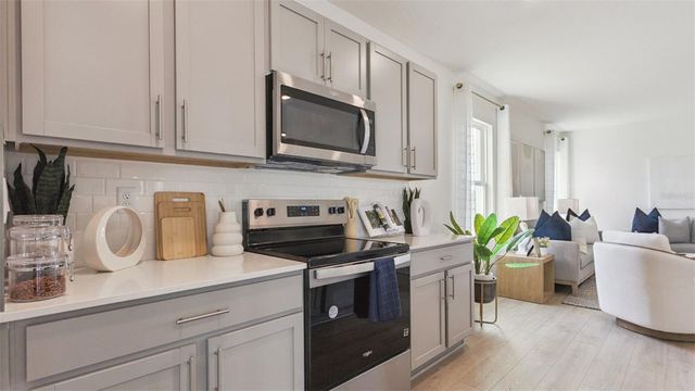 4958 MARSHELDER STREET, Apopka, FL 32712