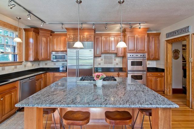 6 Stanford St., Holyoke, MA 01040