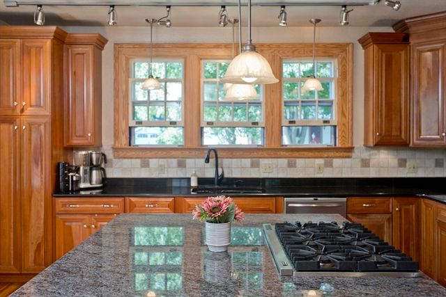 6 Stanford St., Holyoke, MA 01040