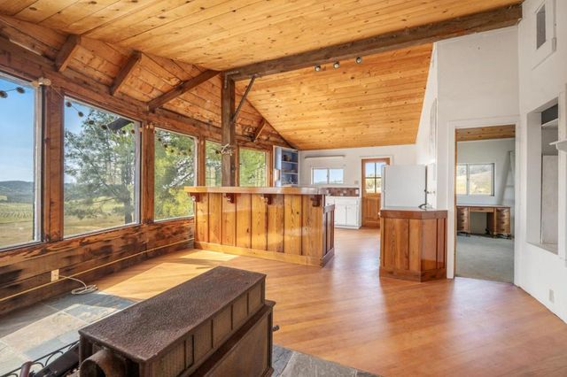 30625 Stonewall Canyon Road, Soledad, CA 93960