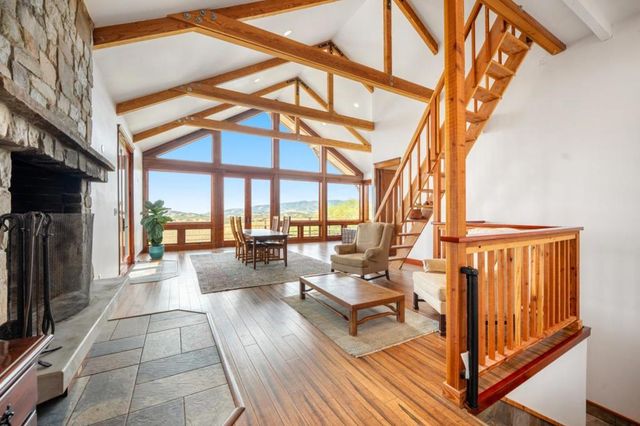 30625 Stonewall Canyon Road, Soledad, CA 93960