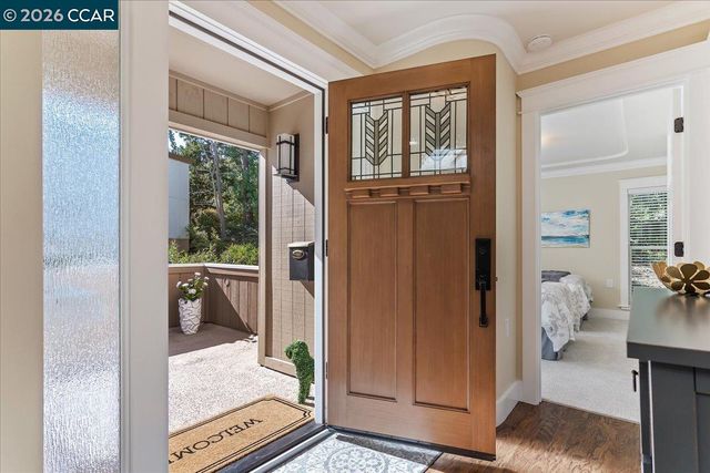 1332 Running Springs Rd 1, Walnut Creek, CA 94595