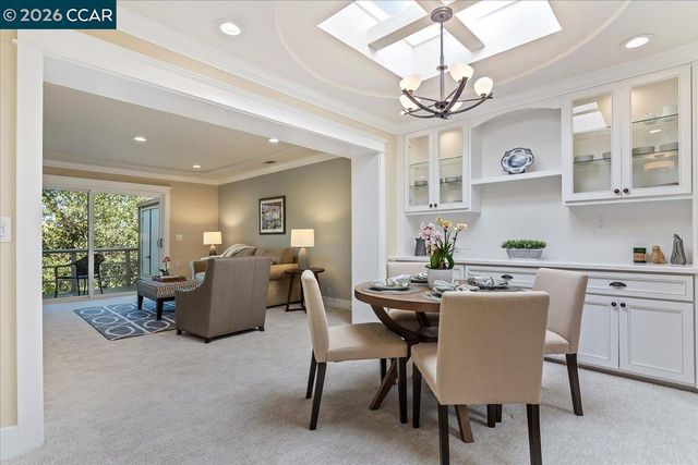 1332 Running Springs Rd 1, Walnut Creek, CA 94595