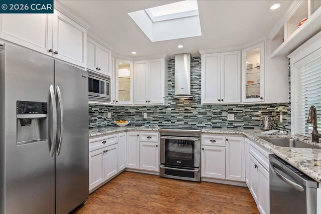 1332 Running Springs Rd 1, Walnut Creek, CA 94595