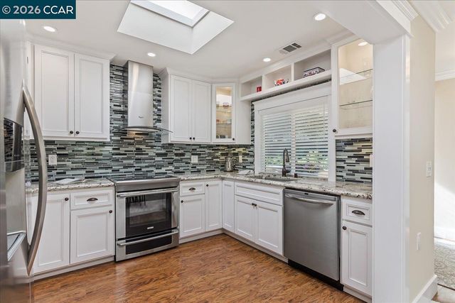 1332 Running Springs Rd 1, Walnut Creek, CA 94595