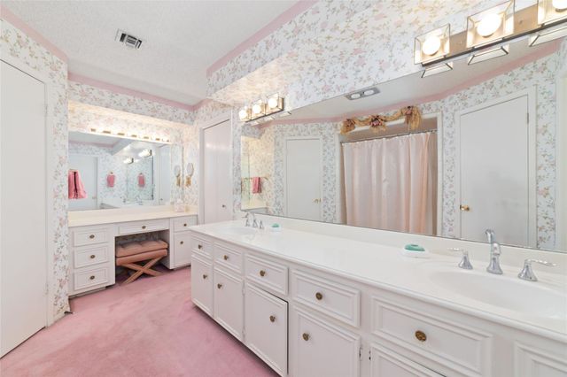 3826 Pleasant Valley Drive, Missouri City, TX 77459