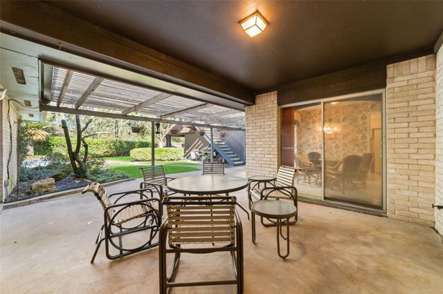 3826 Pleasant Valley Drive, Missouri City, TX 77459