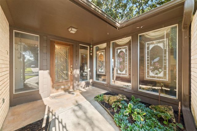 3826 Pleasant Valley Drive, Missouri City, TX 77459