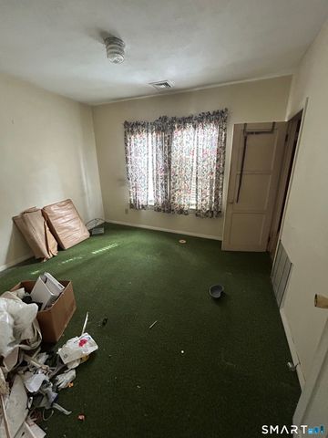 127 Rangely Street, West Haven, CT 06516