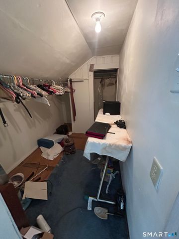 127 Rangely Street, West Haven, CT 06516