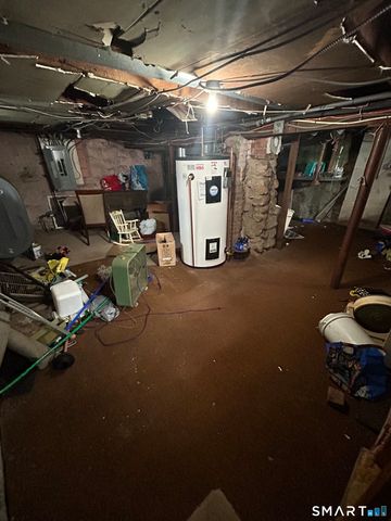 127 Rangely Street, West Haven, CT 06516