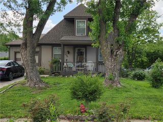 405 S Pine Street, Olathe, KS 66061