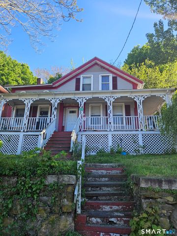 429 East Main Street, Norwich, CT 06360