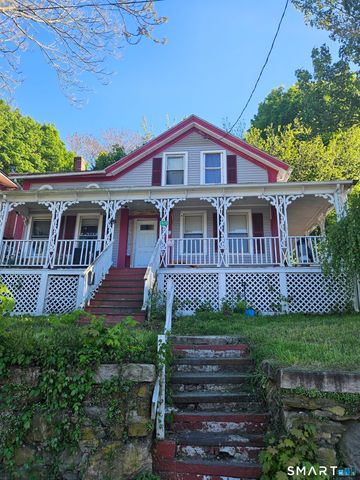 429 East Main Street, Norwich, CT 06360