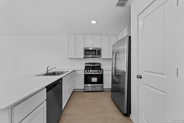 7242 Brownleaf dr, San Antonio, TX 78227