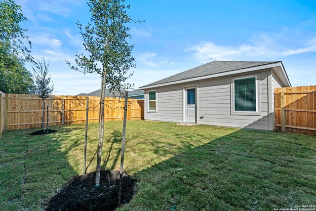 7242 Brownleaf dr, San Antonio, TX 78227