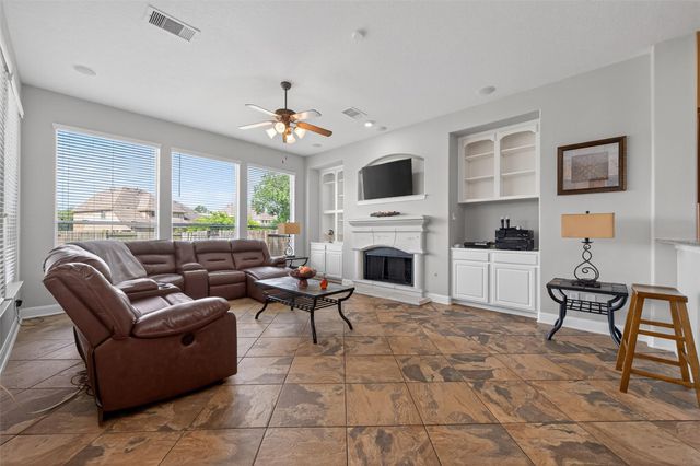22715 Wilbur Lane, Tomball, TX 77375