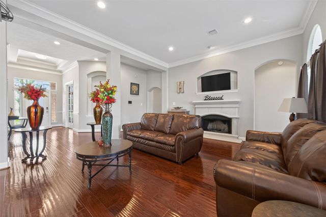 22715 Wilbur Lane, Tomball, TX 77375