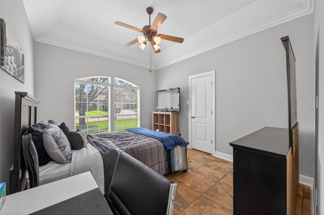 22715 Wilbur Lane, Tomball, TX 77375