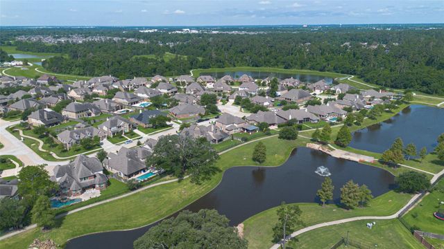 22715 Wilbur Lane, Tomball, TX 77375