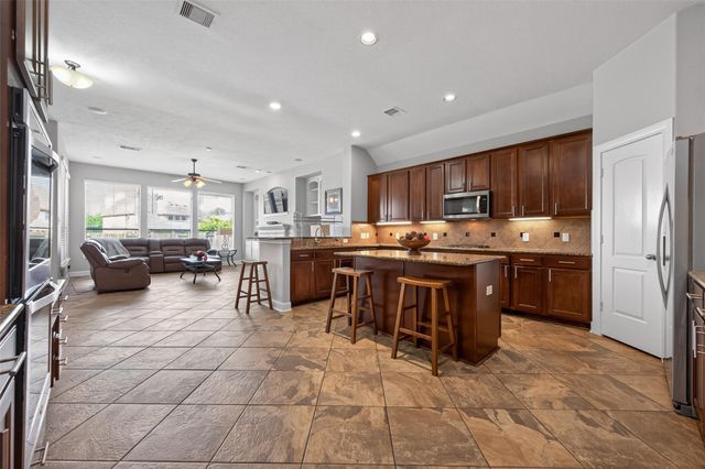 22715 Wilbur Lane, Tomball, TX 77375