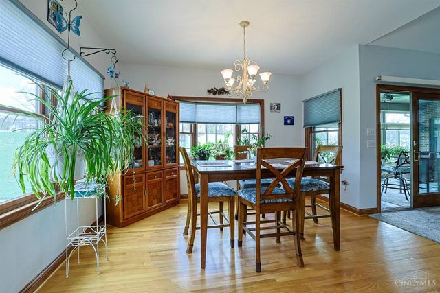 1305 Courtney Drive, Hamilton, OH 45013