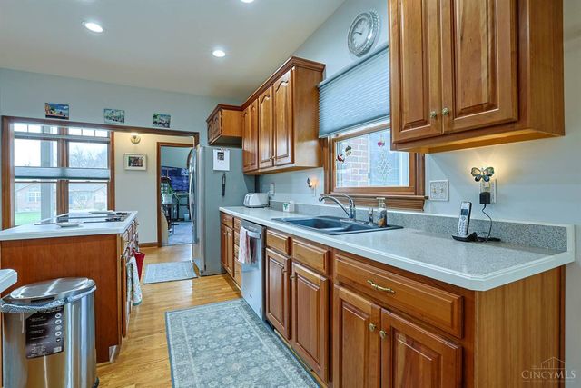 1305 Courtney Drive, Hamilton, OH 45013