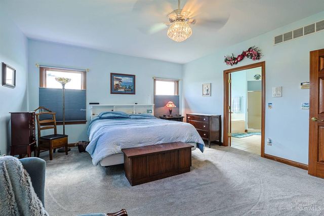 1305 Courtney Drive, Hamilton, OH 45013