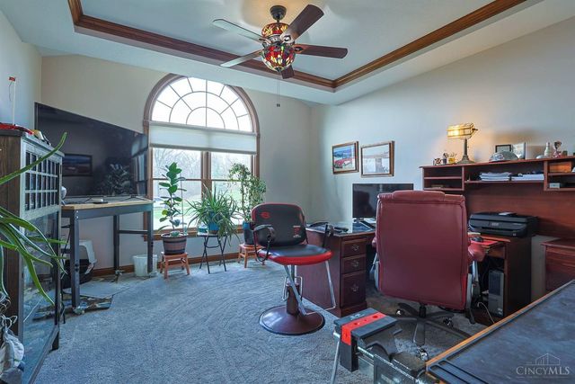 1305 Courtney Drive, Hamilton, OH 45013