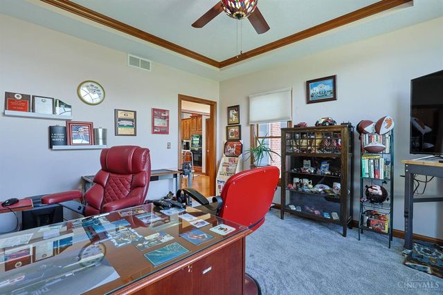 1305 Courtney Drive, Hamilton, OH 45013